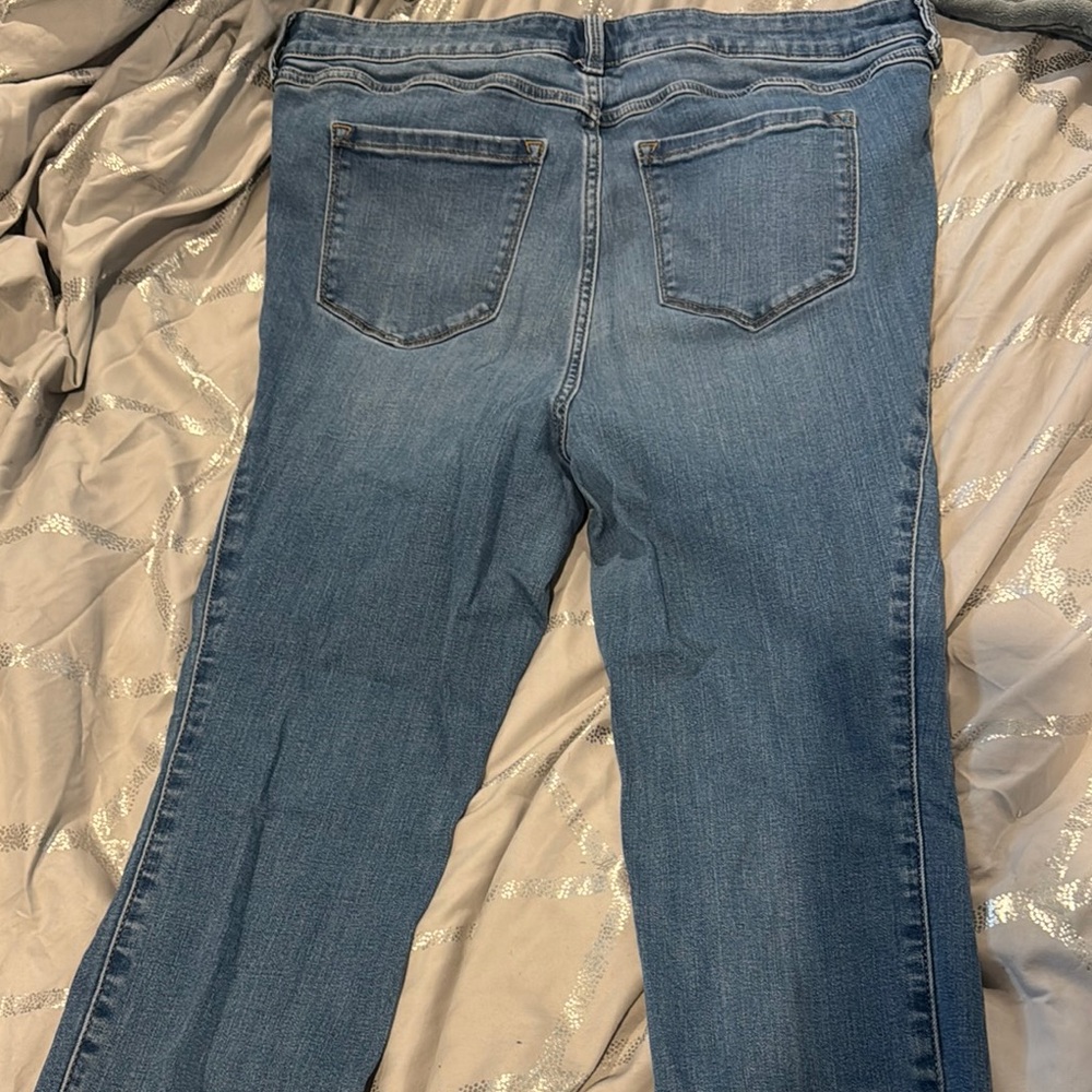 Torrid Midfit Super Skinny jeans 14S EUC - Picture 2 of 5
